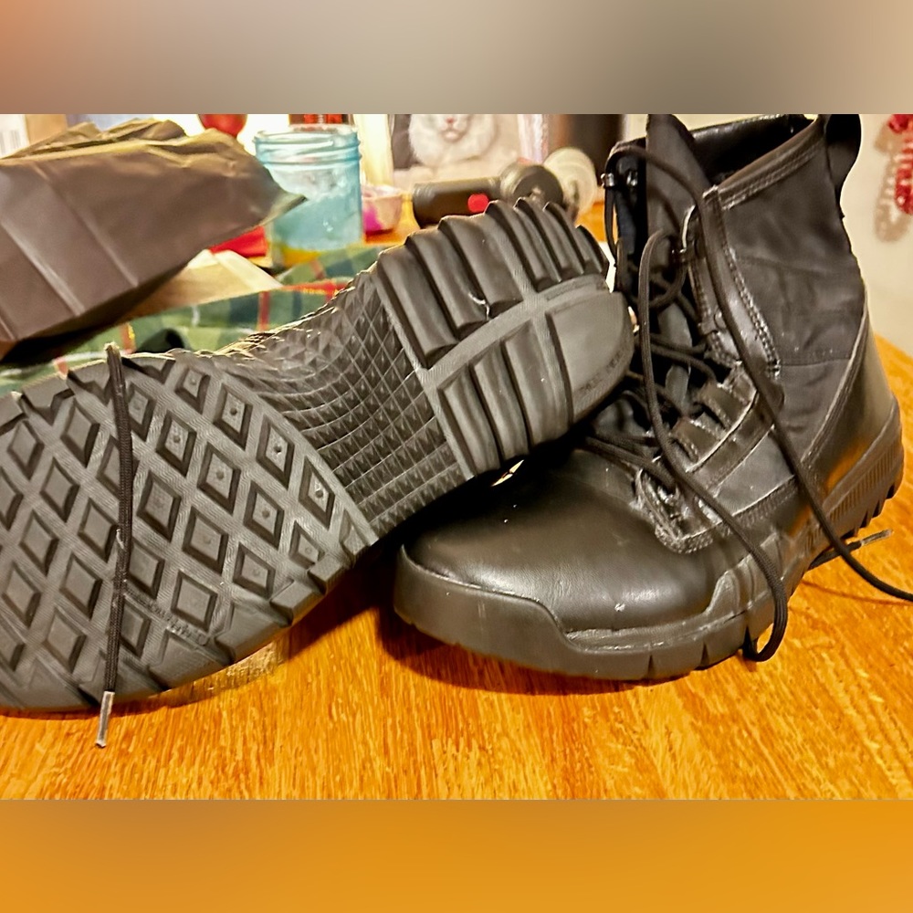 NIKE SFB Field 6" Triple Black Boots First Responder 631360 090